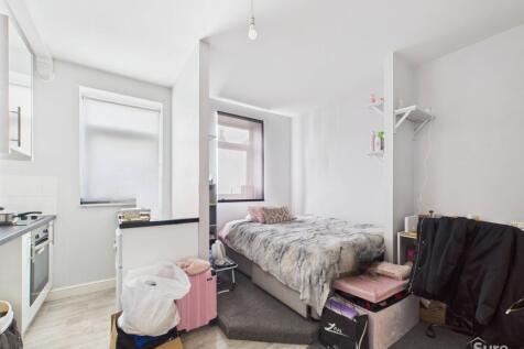 Lounge/Kitchen/Bedroom