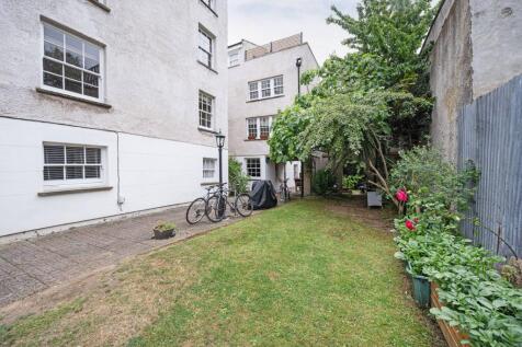 Property Image 9