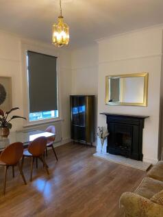 Living/DiniLing Room