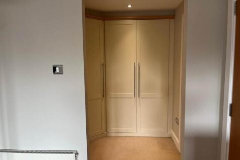 Dressing Room 3