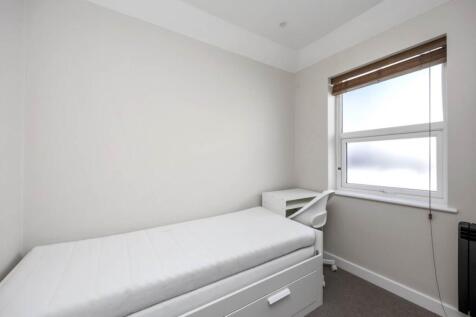 Bedroom 2a