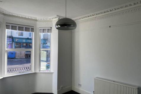 137_Ditchling_Road_l