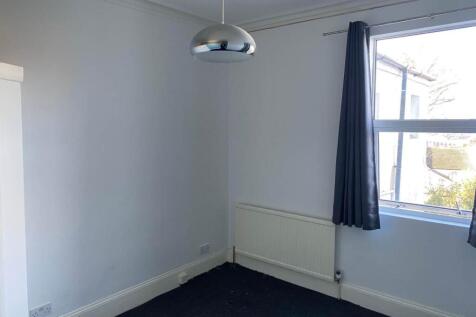137_Ditchling_Road_b