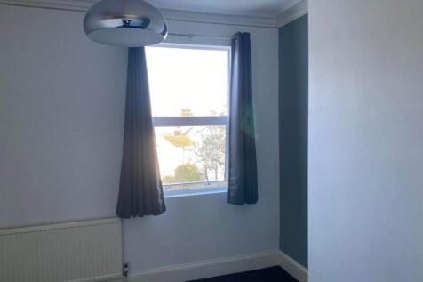 137_Ditchling_Road_b