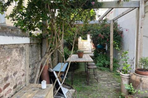Garden 6 