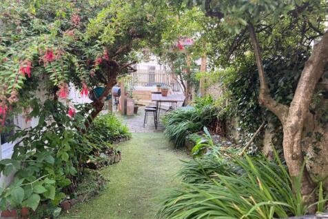 Garden View Good 
