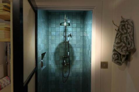 Shower Room 1