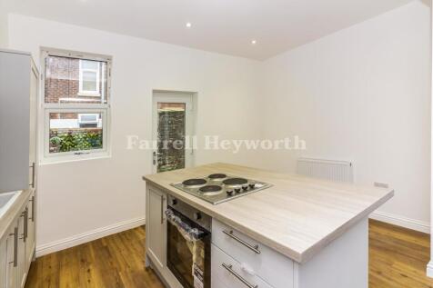 Kitchen image 2