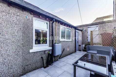 Yard view 2