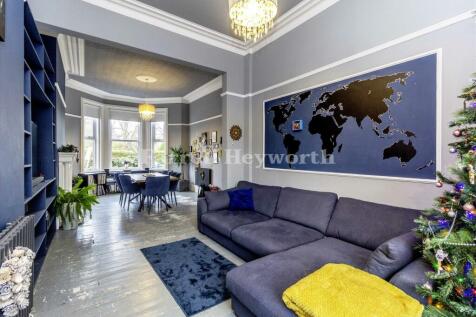 Lounge dining room