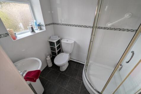 Annex Shower Room