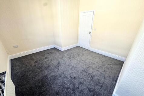 Bedroom 1 22 arnside