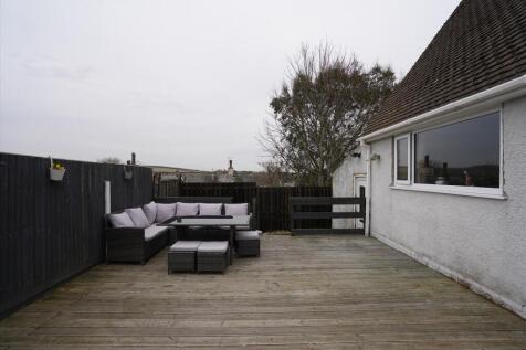 Rear Seating Area