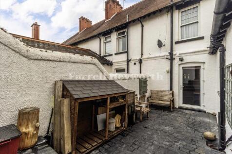 Yard view 2