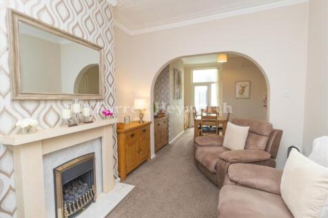 Lounge view 3