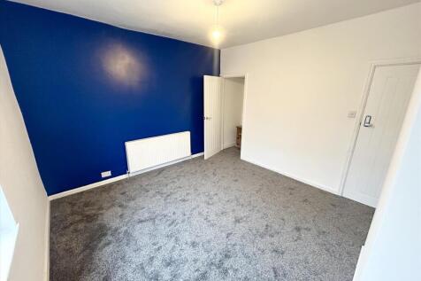 Front bedroom