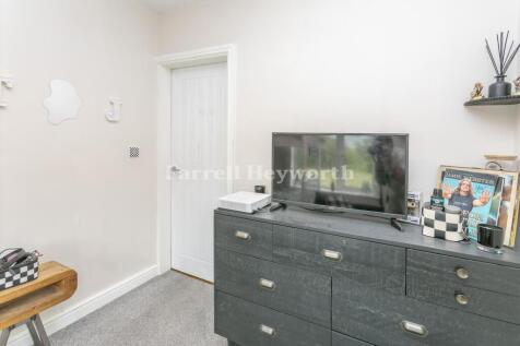 Bedroom 2 view 3