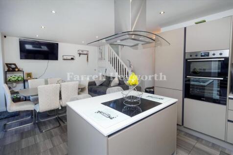 Kitchen and dining n