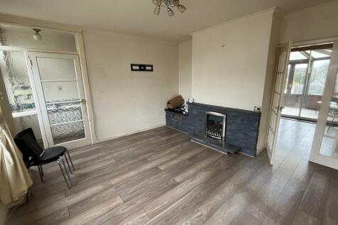 Living Room Pic 1