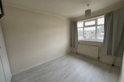 Bedroom 1 Pic 1
