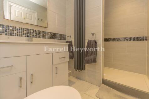 En Suite 2
