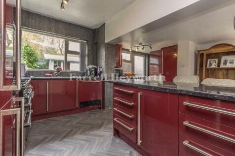 Kitchen 4