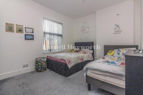 Bedrom Front