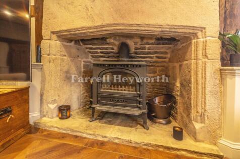 Lounge Fireplace