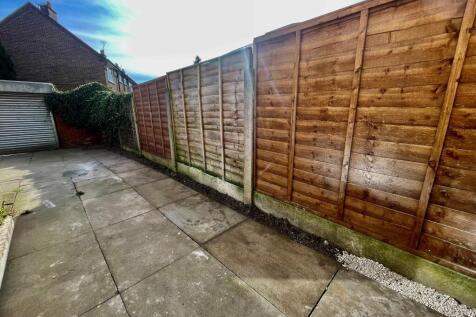 Rear garden view 4