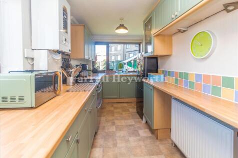Kitchen image 2