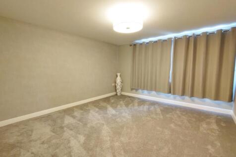 Lounge 3