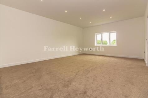 Master Bedroom b