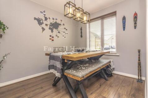 Dining b