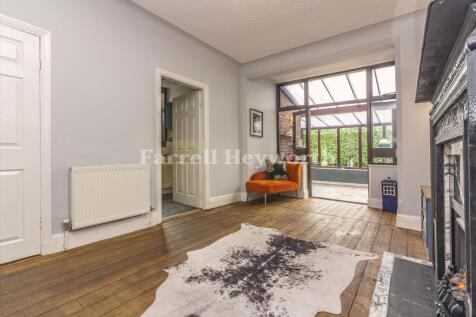 Living Room d