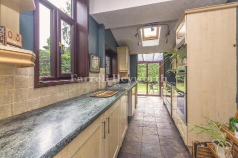 Kitchen b