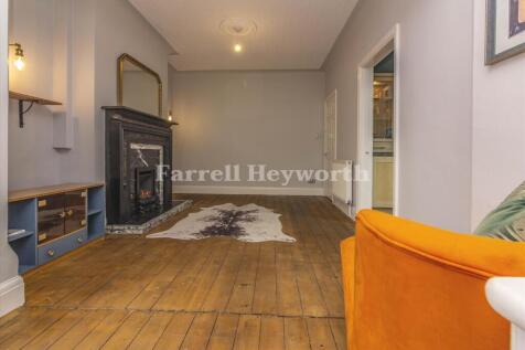 Living Room c