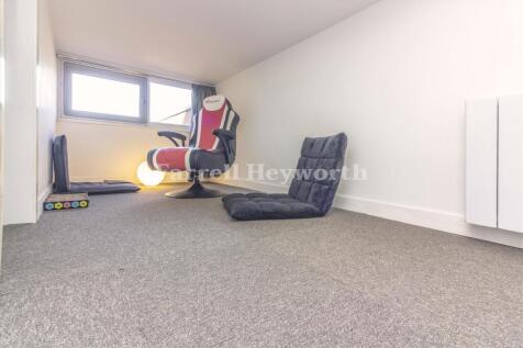 Loft 2