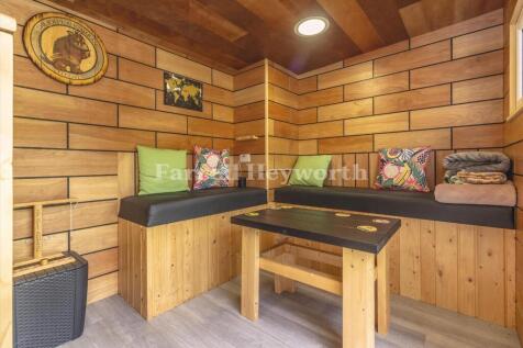Games Room c