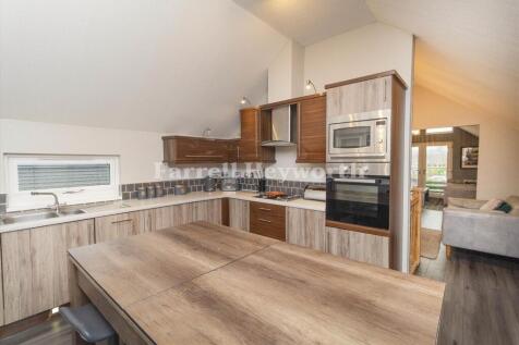 Kitchen Dining 4