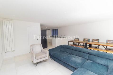 Open Plan Living 4