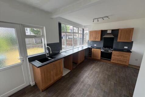 Kitchen 4