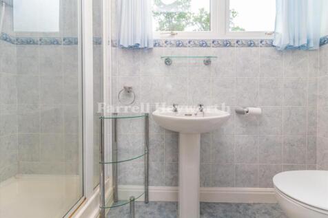 First Floor Shower R