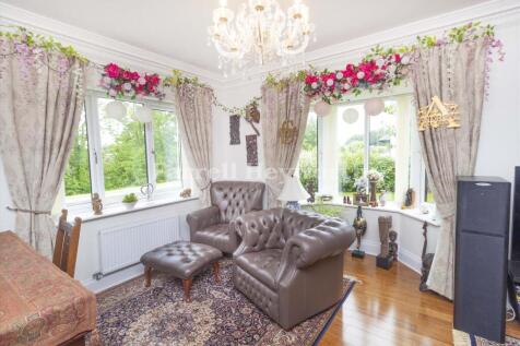 Lounge view 3
