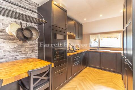 Kitchen image 2