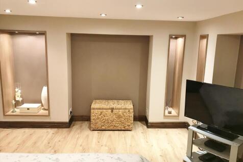 Basment Master Suite