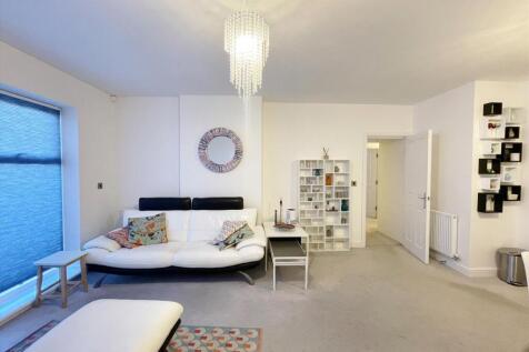 Living area 2