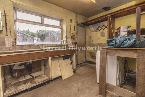 Kitchen b