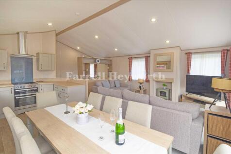 Open Plan Living 4