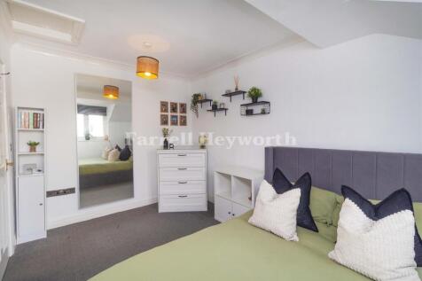 Bedroom 3 view 2