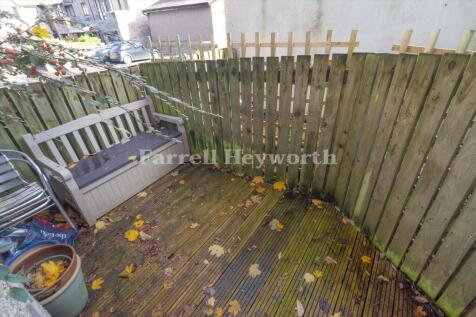Rear Decking Area